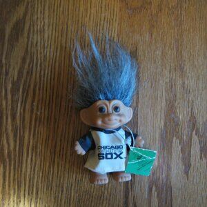 Vintage Russ Berrie Chicago White Sox troll from 1991 stands 6 inches tall